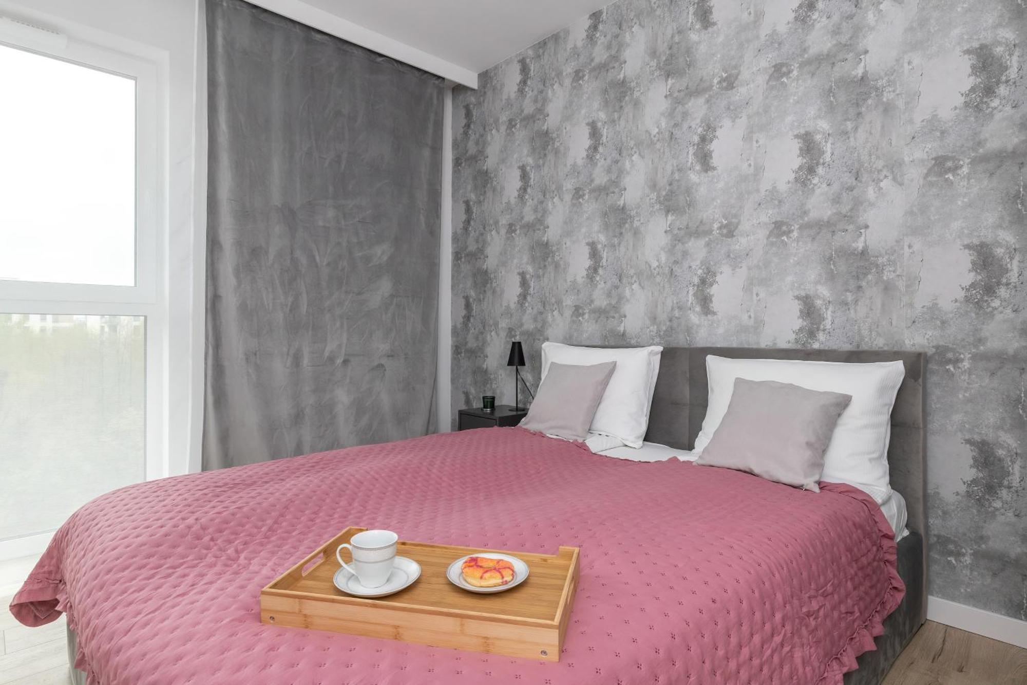 Bright & Modern With Parking Near Arena By Renters Huoneisto *